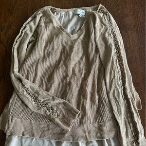 Women’s top lucky brand size small